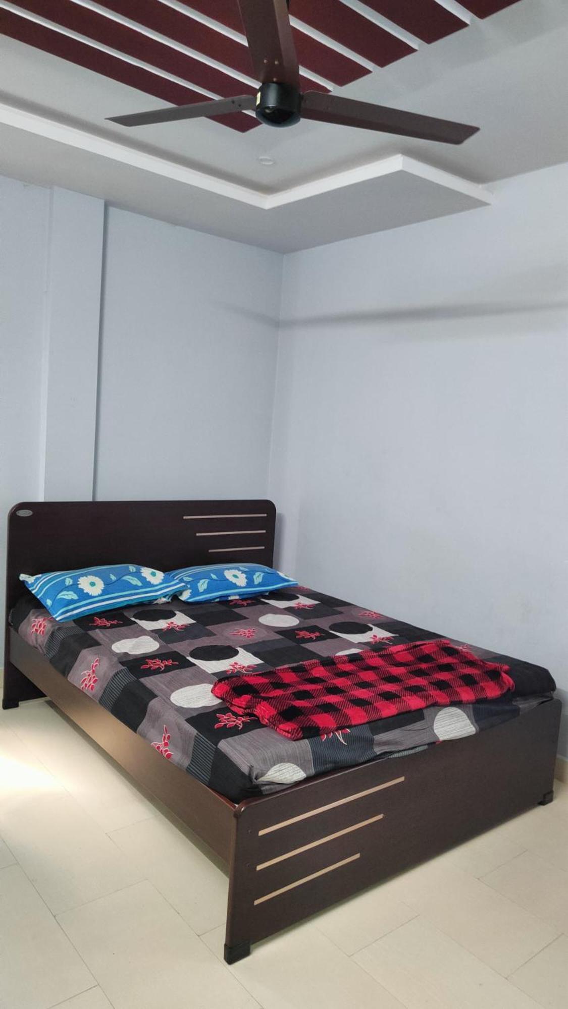 Guru Datta Residency Pithapuram Dış mekan fotoğraf