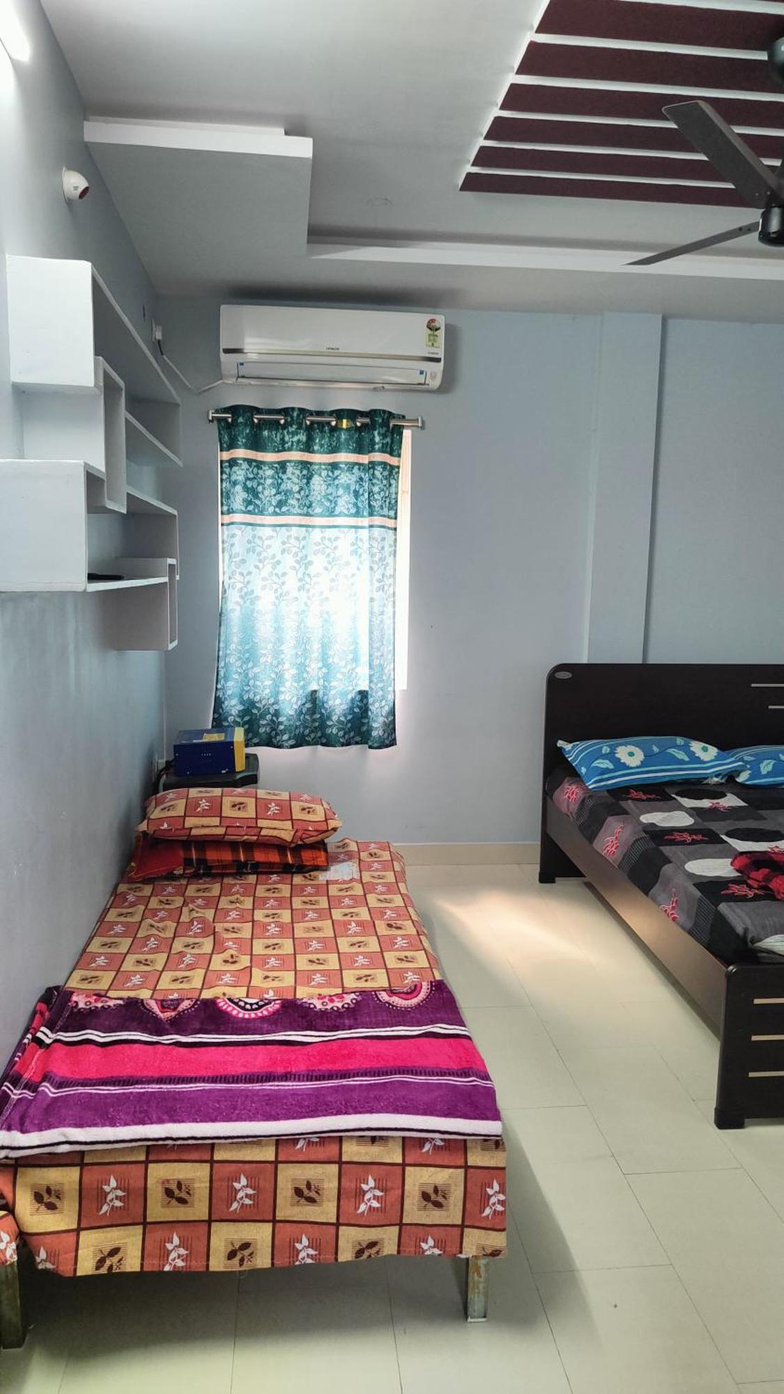 Guru Datta Residency Pithapuram Dış mekan fotoğraf