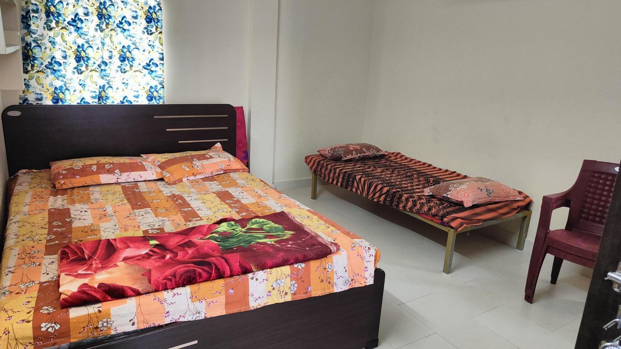 Guru Datta Residency Pithapuram Dış mekan fotoğraf